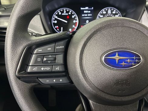 Certified 2025 Subaru Crosstrek 2.0i Premium image 17
