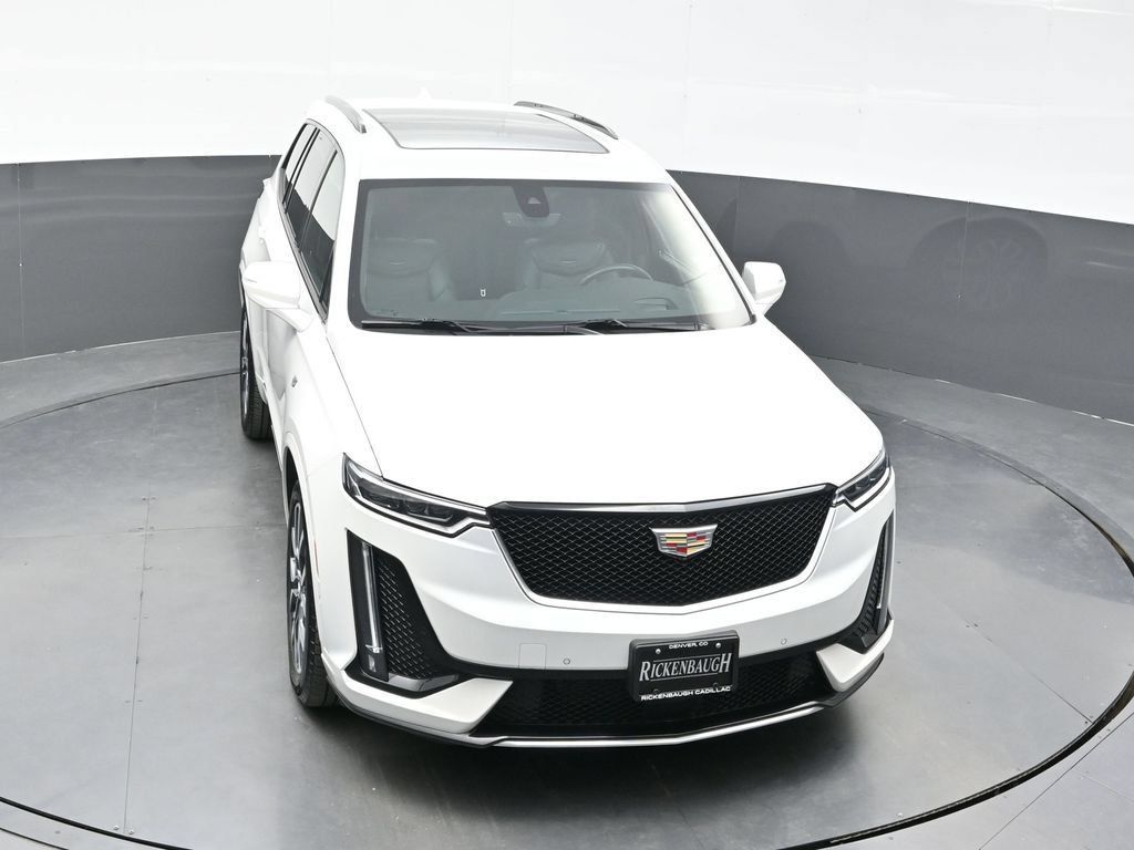Used 2025 Cadillac XT6 Sport w/ Platinum Package AWD/4WD image 32