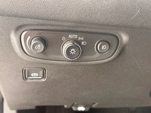 Used 2020 GMC Terrain SLT w/ Preferred Package FWD image 24