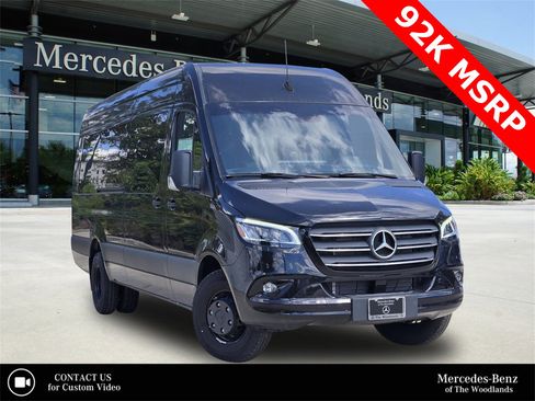 Used 2024 Mercedes-Benz Sprinter 3500 image 1