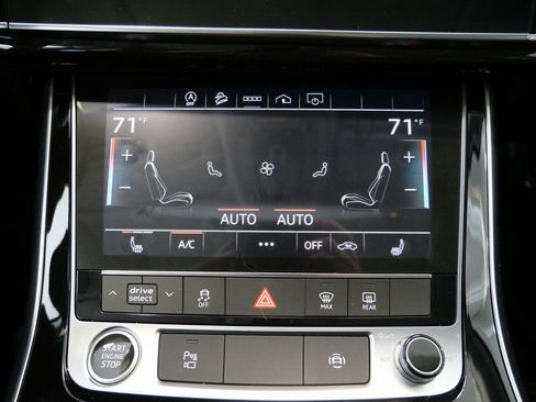 Used 2022 Audi Q7 3.0T Premium Plus image 21