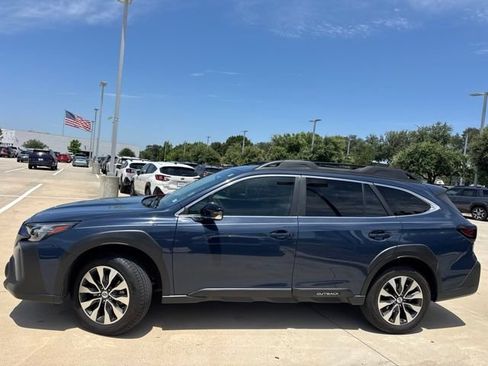 Used 2023 Subaru Outback Limited AWD/4WD image 5
