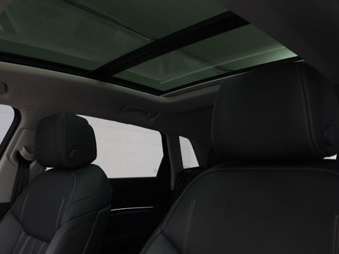 Used 2024 Audi Q8 e-tron Prestige w/ Prestige Package image 13