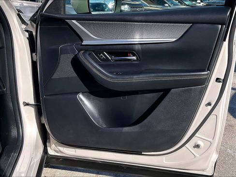 Used 2024 MAZDA CX-90 3.3 Turbo w/ Preferred Plus image 12