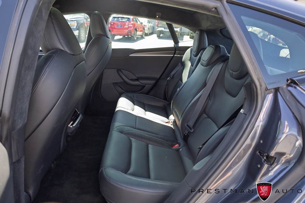 Used 2023 Tesla Model S Plaid AWD/4WD image 36
