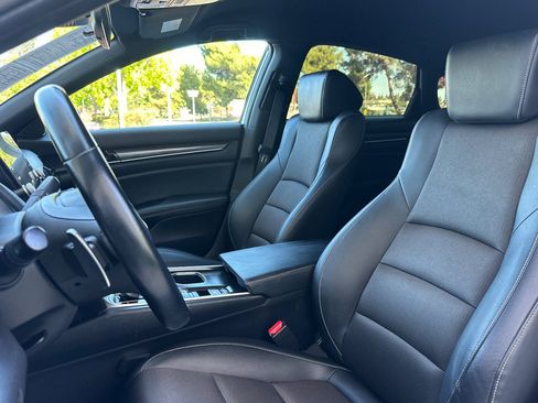 Used 2022 Honda Accord Sport image 21
