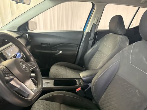 Used 2021 Nissan Kicks SV image 19