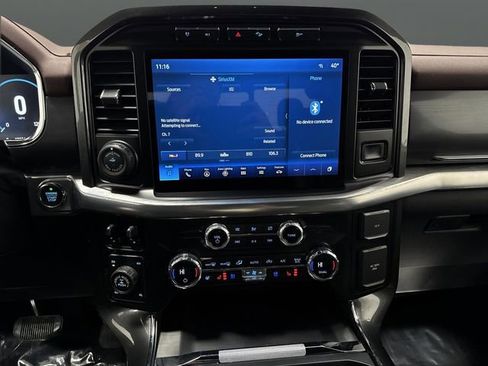 Used 2021 Ford F150 Lariat w/ Equipment Group 502A High image 9