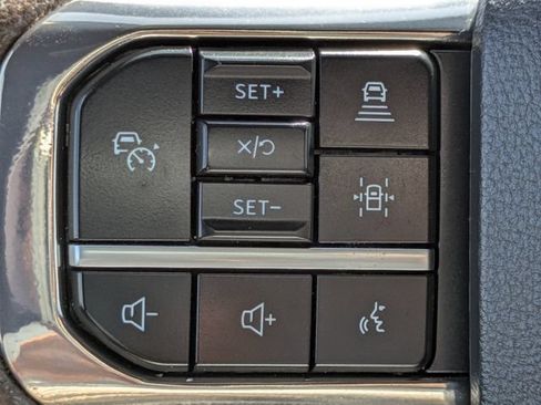 Certified 2024 Ford F350 King Ranch AWD/4WD image 26