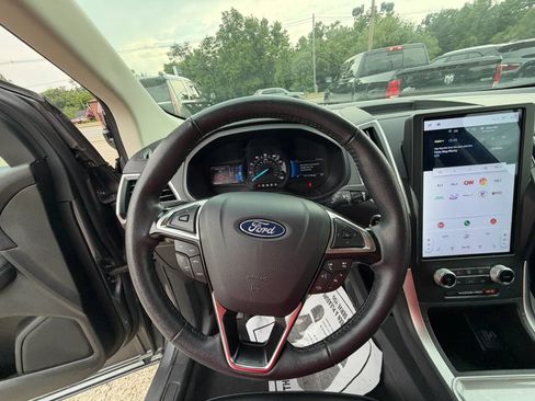 Used 2024 Ford Edge SEL AWD/4WD image 20