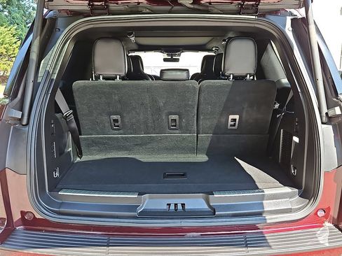 Used 2019 Lincoln Navigator Reserve AWD/4WD image 29