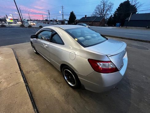 Used 2008 Honda Civic LX image 4