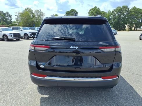 Used 2024 Jeep Grand Cherokee Limited 4xe AWD/4WD image 4