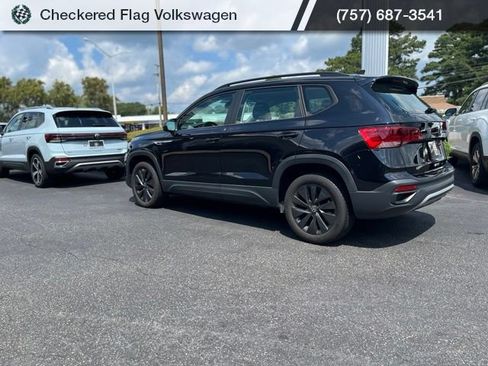Used 2023 Volkswagen Taos S FWD image 6