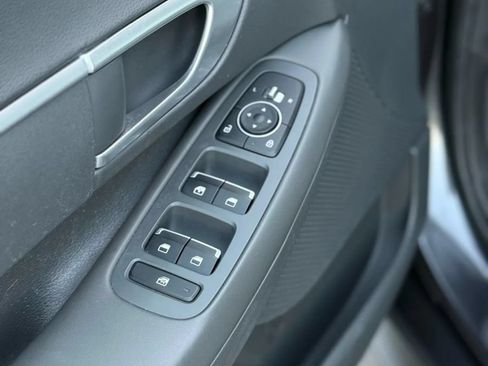 Used 2021 Hyundai Sonata SE FWD image 11