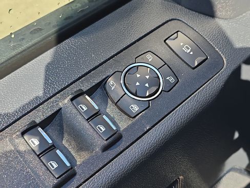 Used 2022 Ford F250 Lariat w/ Lariat Ultimate Package image 13