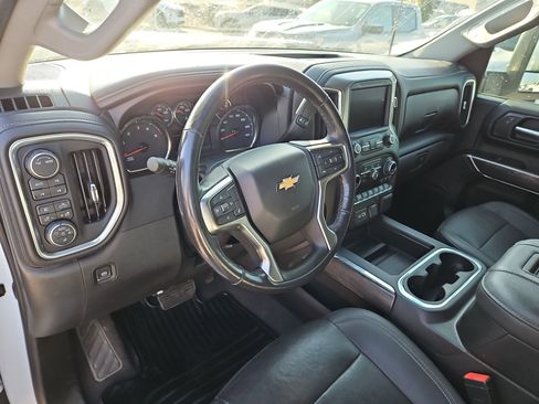 Used 2021 Chevrolet Silverado 3500 LTZ w/ LTZ Convenience Package image 14