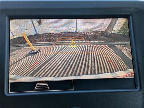 Used 2024 Chevrolet Equinox LT image 13