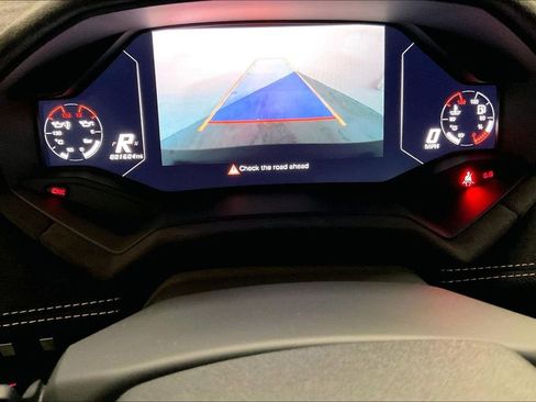 Used 2024 Lamborghini Huracan Sterrato image 25