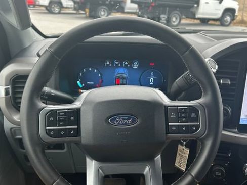 Used 2024 Ford F150 XLT image 21