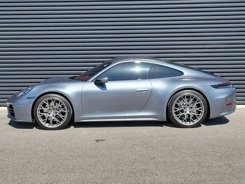 Certified 2025 Porsche 911 Carrera RWD image 2
