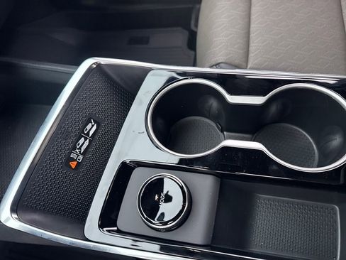 New 2026 Chevrolet Equinox LT w/ Convenience Package II image 19