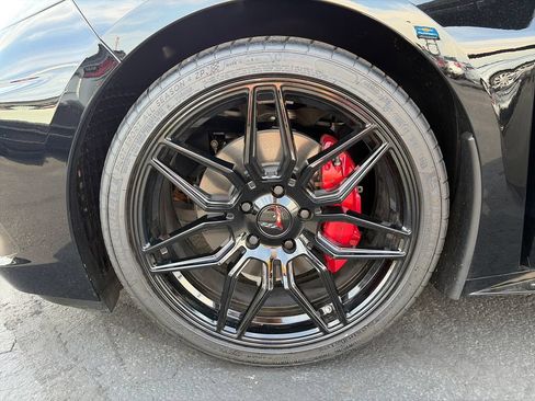 Used 2023 Chevrolet Corvette Stingray Preferred Cpe w/ Battery Protection Package RWD image 30