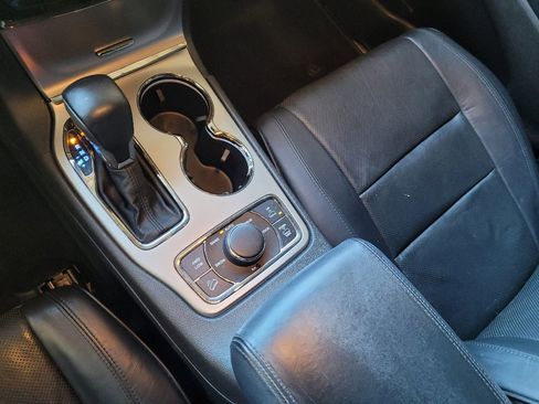 Used 2019 Jeep Grand Cherokee High Altitude image 26