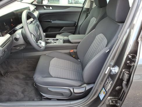 New 2026 Kia K5 LXS FWD image 11