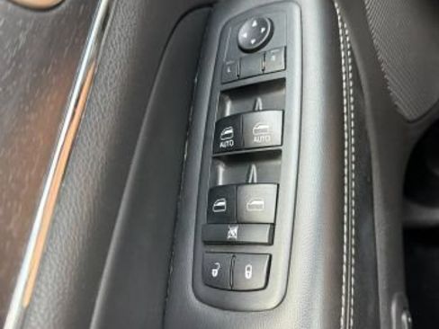 Used 2017 Jeep Grand Cherokee Limited AWD/4WD image 23
