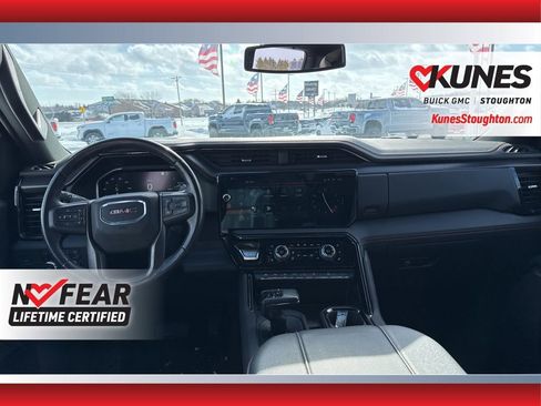 Used 2023 GMC Sierra 1500 AT4 image 40