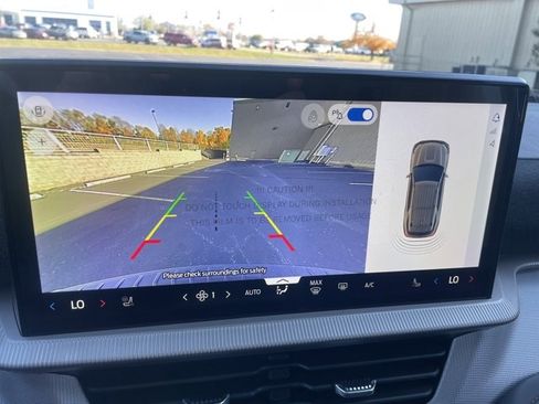 New 2026 Ford Explorer Active w/ Active Comfort Package image 36