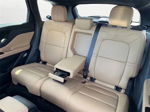 Used 2022 Lincoln Corsair FWD image 14