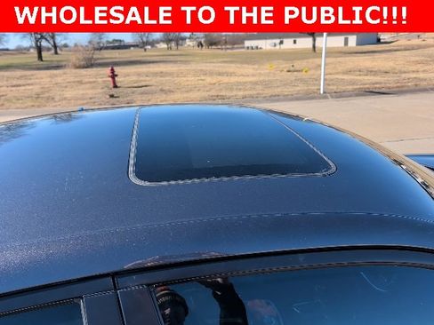 Used 2016 Dodge Charger R/T image 12