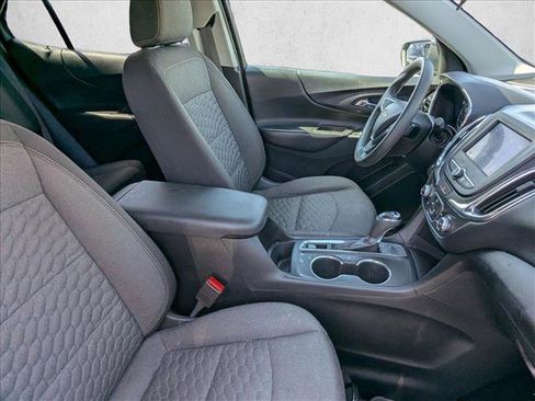 Used 2020 Chevrolet Equinox LT w/ LPO, Blackout Package image 19