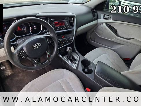 Used 2011 Kia Optima LX FWD image 29