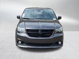 Used 2019 Dodge Grand Caravan SE image 2