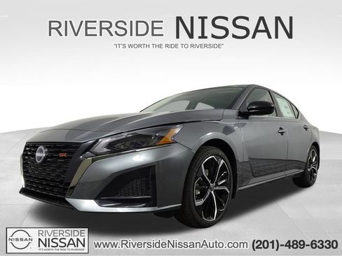 New 2025 Nissan Altima 2.5 SR w/ SR Premium Package image 1