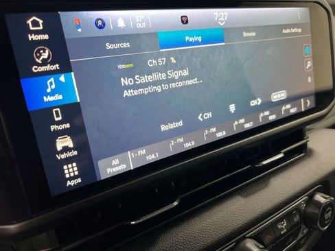 Used 2024 Jeep Wrangler Sport S image 14