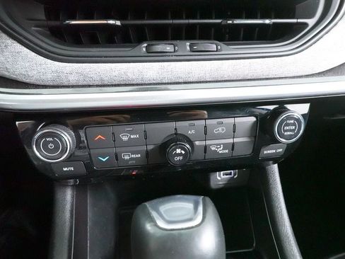 Used 2022 Jeep Compass Latitude AWD/4WD image 15