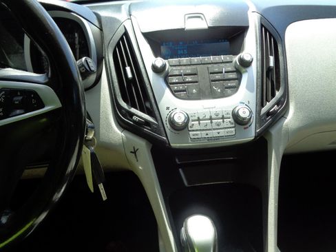 Used 2011 Chevrolet Equinox LT w/ Chrome Appearance Package image 20