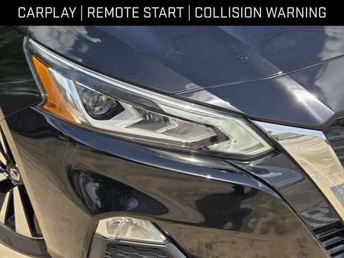 Used 2022 Nissan Altima 2.5 SV FWD image 9