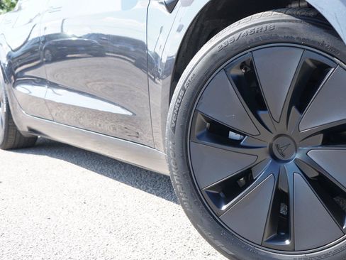 Used 2024 Tesla Model 3 RWD image 2