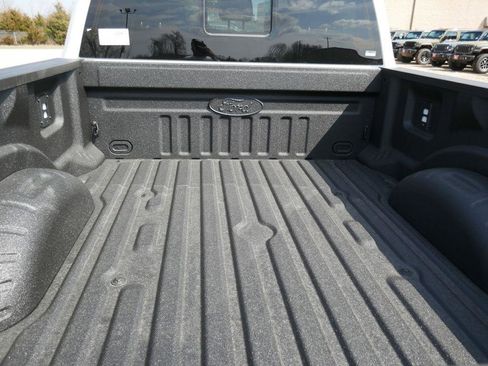 New 2026 Ford F250 Lariat w/ Black Appearance Package image 6