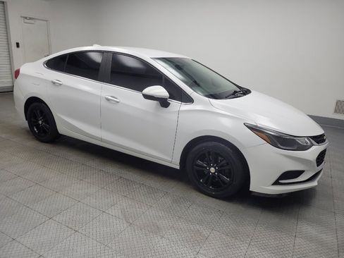 Used 2016 Chevrolet Cruze LT w/ Convenience Package image 11