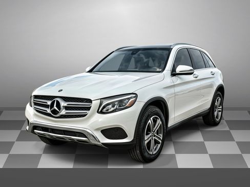 Used 2019 Mercedes-Benz GLC 300 GLC 300 image 3