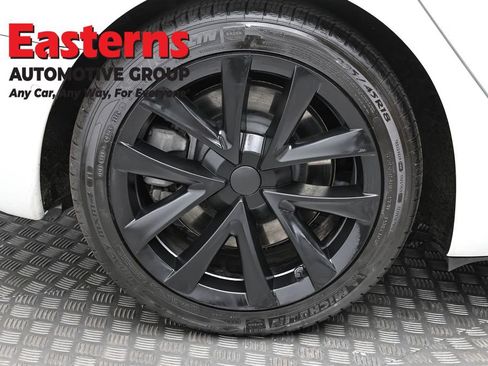 Used 2021 Tesla Model 3 Standard Range Plus image 27