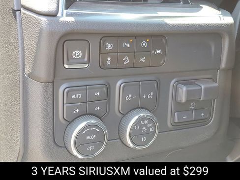 Certified 2025 Chevrolet Tahoe Z71 w/ Z71 Off-Road Package AWD/4WD image 11
