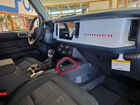 New 2025 Ford Bronco Heritage Edition image 21