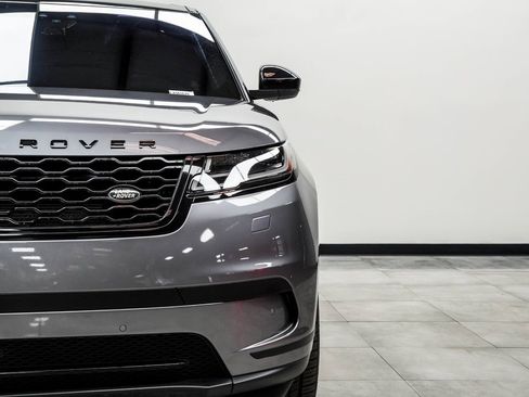 Used 2020 Land Rover Range Rover Velar S image 4